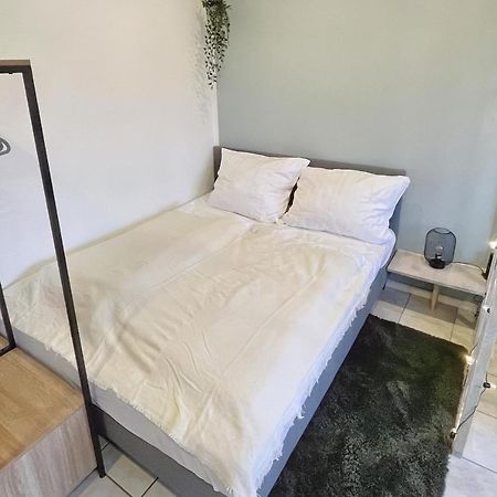 Ruhiges Naturparadies Fuer 4 Mit Kueche Schreibtisch Und Boxbett Wetter  Exterior foto